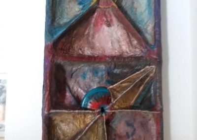 עד הקצה- ארגז מצופה תחבושת גבס וצבע אקריל, לילי קוזלובסקי, 2006